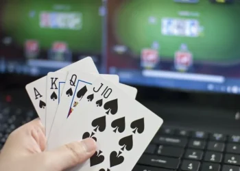 Oficializaron la adjudicación de cinco licencias para operar el juego online en Mendoza