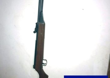 Jugaban con un aire comprimido e hirió a su primo en un ojo