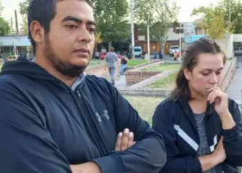 “Se lo estaban comiendo”: la desesperada reacción de los padres del nene atacado por una jauría en la provincia de Mendoza