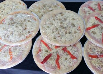 Alumnos de la escuela Blanca Notti de Cuartara venderán pizzas prelistas para comprar vestuario folclórico