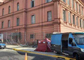 Una pelea familiar y el drama: la historia de los padres de la beba que murió frente a la Casa Rosada