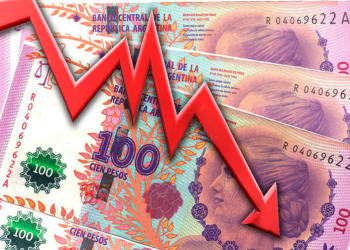 Devaluación del peso: “Vamos a un profundo estancamiento o caída de la economía”