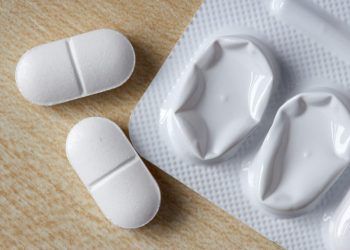 Atención: ANMAT ordenó retirar un lote de paracetamol de una reconocida marca