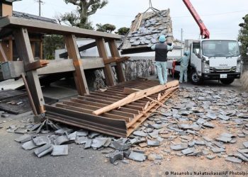 Un sismo en el centro de Japón deja al menos un muerto y 21 heridos
