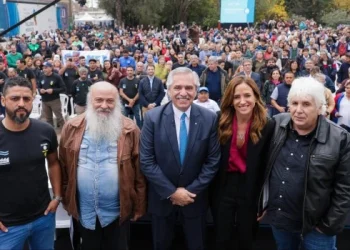 Alberto Fernández: «Uno o una de los nuestros va a sucederme»