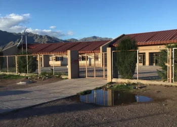 Alumnos de una escuela de Potrerillos llevaron armas “para defenderse” en una riña