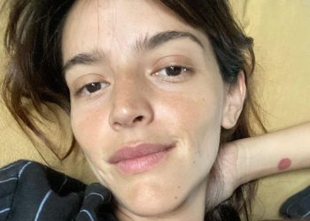 Calu Rivero apoyó a Thelma Fardin tras la absolución de Juan Darthés: «Es muy fuerte por todo lo que pasamos»