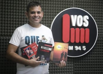 Carlos Vega: “Vendí muchísimos libros y eso es lo que me pone contento”