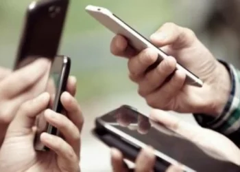 ​Enacom autorizó subas de 4,5% mensual para telefonía, internet y TV