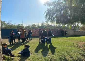Evacuaron una escuela de Godoy Cruz por una fuga de gas en una casa vecina