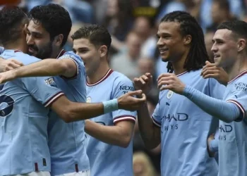 Con Julián Álvarez de titular, Manchester City ganó y amplia su ventaja en la punta