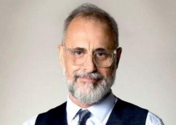 La primera foto de Jorge Rial tras ser internado de urgencia en Colombia