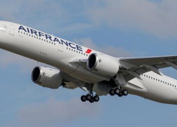 Para reducir la huella de carbono, Francia prohibió los vuelos nacionales