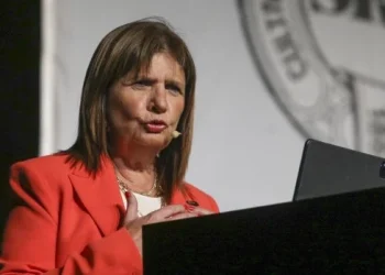 Patricia Bullrich: «Estoy convencida de que hay que ir a una reforma laboral»