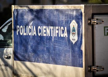 Recibió una paliza en un bar y se fue a su casa a dormir: lo hallaron muerto en la cama días después
