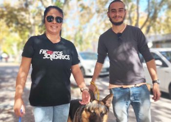 Desde la ONG Fierritos Solidarios buscan un hogar para joven vendedor ambulante