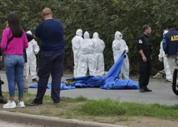 ​Hallan el cadáver de un hombre maniatado y amordazado en una bolsa en Rosario