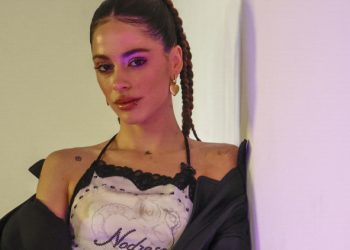 Tini Stoessel habló por primera vez de su salud mental: «No me podía levantar de la cama»