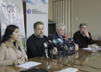 Plastiandino: Mendoza destinará más de $40 millones en subsidios para cubrir parte de los salarios de los trabajadores