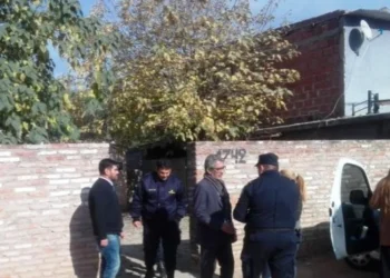 Horror en Santiago del Estero: Un nene de 6 años jugaba en el patio de su casa y encontró el cadáver de una recién nacida