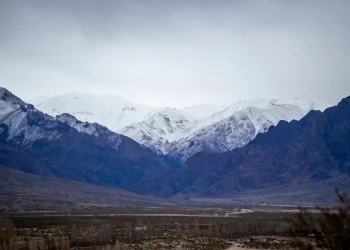 Alerta por nevadas y viento Zonda: el pronóstico para la provincia de Mendoza