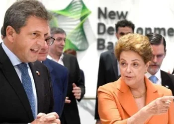 Argentina está a un paso de incorporarse al banco de los Brics, con el aval de Brasil