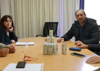 Buscan exportar una gaseosa de mate que se envasa en Mendoza