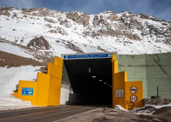 Cerró el paso a Chile por malas condiciones meteorológicas