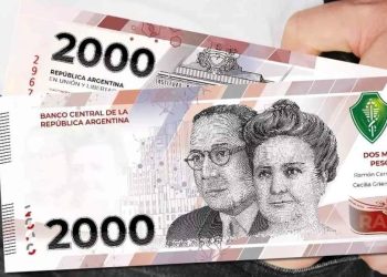 Billetes de $2.000: cuántos hay en circulación y cuál es su equivalencia en dólares comparada con los de mayor denominación en la región