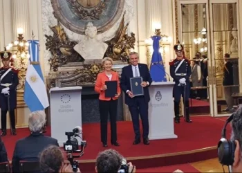 Fernández y la titular de la Comisión Europea, a favor de un acuerdo «equilibrado» Mercosur-UE