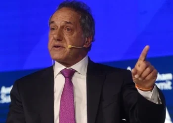 Scioli sotuvo que la «decisión de la gente» debe ser la que «ordene las candidaturas» en las PASO