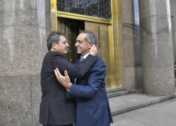 Massa se reunió con Scioli para hablar sobre Brasil y le agradeció por «trabajar por la unidad»