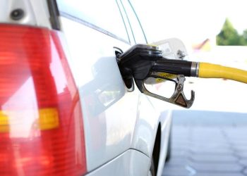 Atención: Por qué es malo llenar por completo el tanque de tu auto