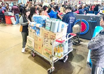 Tours de compras de chilenos: llegan a Mendoza 80% menos turistas por las inclemencias climáticas