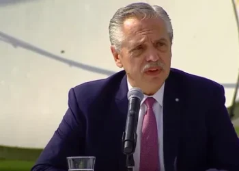 «Usted es el único responsable», la respuesta de Fernández a Morales