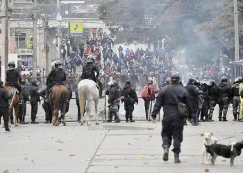 Allanaron la casa de Milagro Sala por los disturbios en Jujuy: secuestraron 13 celulares y 100 mil pesos