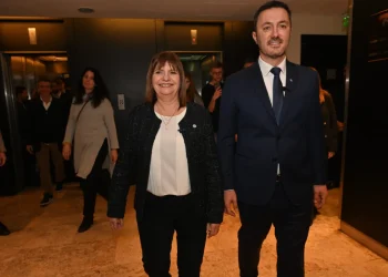 Narcotráfico, piquetes y cárceles: cuáles son las reformas de seguridad que plantea Luis Petri
