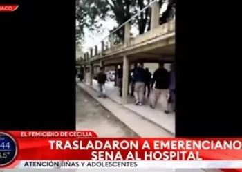 Al grito de «asesino», llevaron a Emerenciano Sena a un hospital para un control médico