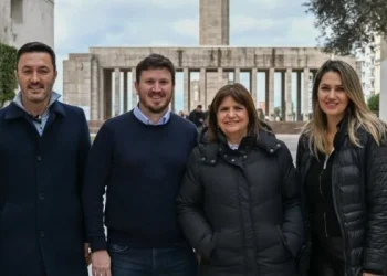 Bullrich visitó Rosario para apoyar la fórmula de Carolina Losada para las PASO