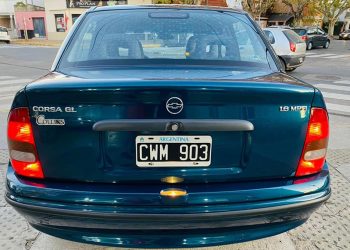 Guardó su Chevrolet Corsa durante 20 años y ahora lo vende inmaculado: cuánto piden y por qué despierta curiosidad