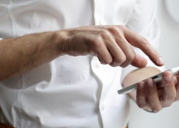 ¿Cuáles son las aplicaciones que hay que borrar inmediatamente para no dañar el celular?