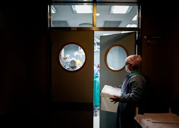 El Gobierno llamó a concurso para incorporar a 93 profesionales de la Salud