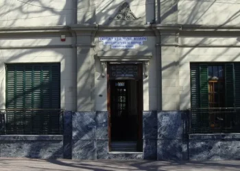 Evacuaron una escuela de Godoy Cruz por una amenaza de bomba