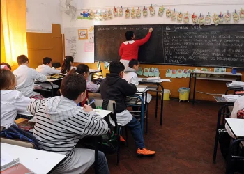 Faltazo puente: 35% de los estudiantes no fueron a clases