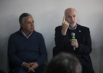 Larreta propuso mejorar el paso a Chile y retenciones cero para el vino