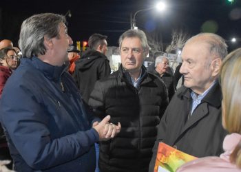 La avenida Zapata ya luce completamente iluminada con 80 equipos led