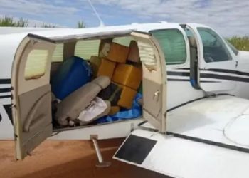 Otra avioneta narco en Sudamérica: fue interceptada en Brasil con 400 kilos de cocaína