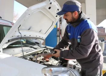 Desde la Cámara de Expendedores de GNC buscan que el gobierno potencie la utilización de ese combustible en los automotores