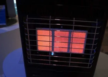 Suben el tope de consumo de luz subsidiado en zonas frías: a qué áreas de Mendoza incluye