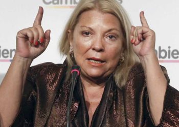 Se conoció el nuevo parte médico de Elisa Carrió: “Compatible con déficit isquémico transitorio”